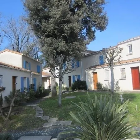 Maison Meschers-sur-gironde, 3 Pièces, 4 Personnes - Fr-1-305-928 * Meschers-sur-Gironde